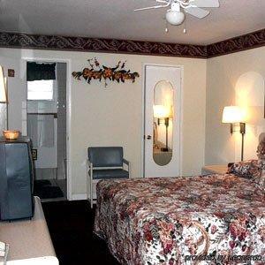 Travelers Inn And Suites Саут-Лейк-Таго Номер фото